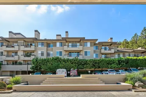 400 Deer Valley Rd #4D, San Rafael, CA 94903
