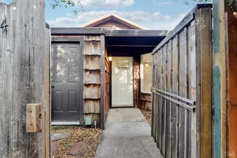 Exterior - 8184 Sunflower Dr, Cotati, CA 94931 photo 1 of 7