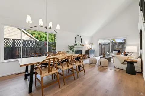 Dining - 659 Gregory Cir, Sonoma, CA 95476 photo 4 of 4