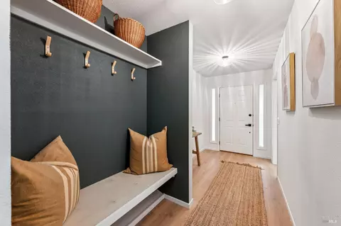 Entry Way - 659 Gregory Cir, Sonoma, CA 95476 photo 2 of 2