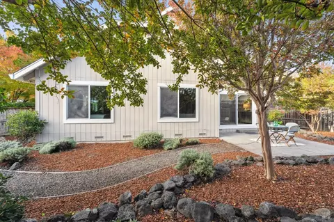 Exterior - 659 Gregory Cir, Sonoma, CA 95476 photo 6 of 7