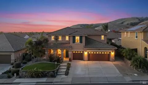 5271 Quinn Ln, Fairfield, CA 94533