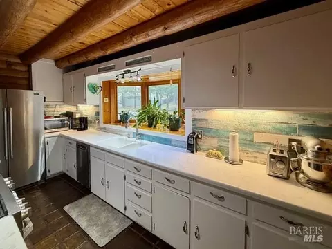 23500 Ridge Rd, Willits, CA 95490 photo 6