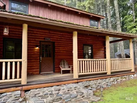 23500 Ridge Rd, Willits, CA 95490