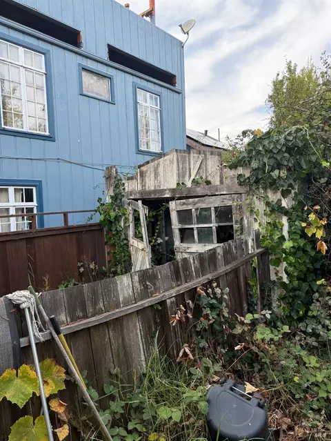 Exterior - 1311 Derby St, Berkeley, CA 94702 photo 10 of 10