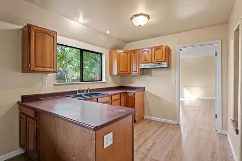 Kitchen - 27931 Poppy Dr, Willits, CA 95490 photo 4 of 4