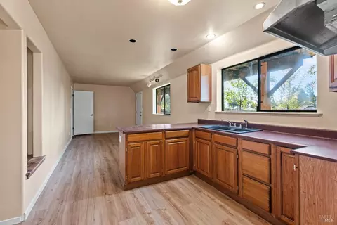 Kitchen - 27931 Poppy Dr, Willits, CA 95490 photo 3 of 4