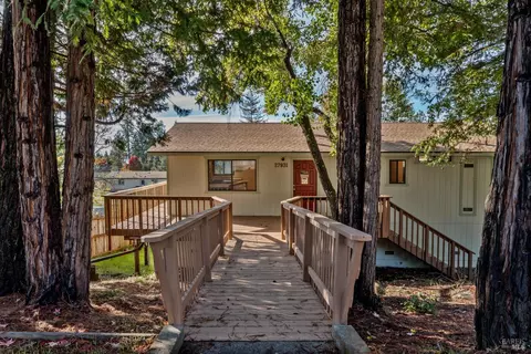 Exterior - 27931 Poppy Dr, Willits, CA 95490 photo 1 of 7