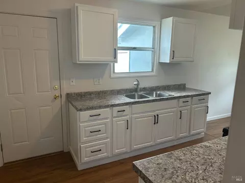 243 Sage St, Vallejo, CA 94589 photo 2
