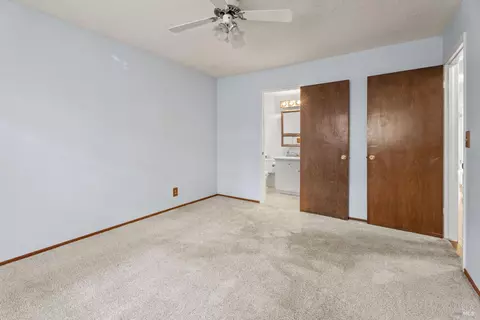 Bedroom - 1242 Poplar Ave, Willits, CA 95490 photo 4 of 4
