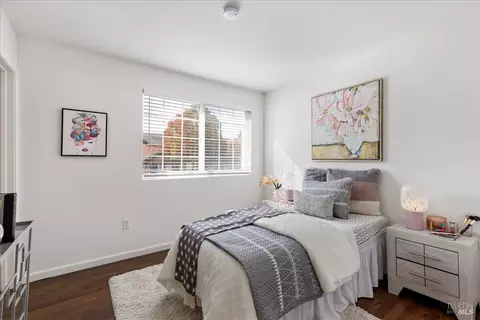 Bedroom - 803 Daniels Ave, Vallejo, CA 94590 photo 4 of 4
