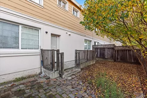 Exterior - 803 Daniels Ave, Vallejo, CA 94590 photo 2 of 6