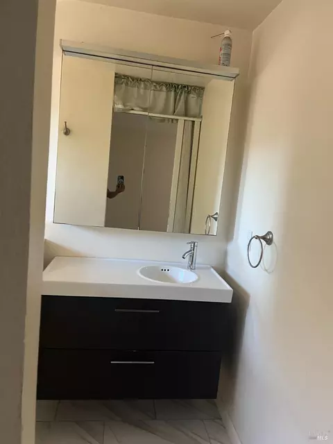Undisclosed, Fairfield, CA 94534 photo 16