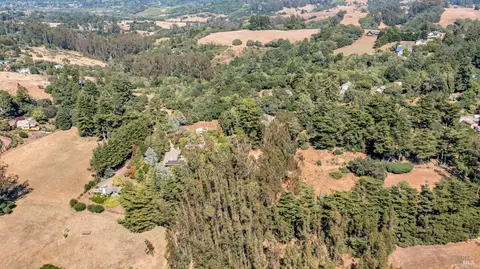 View/Area - 3590 Burnside Rd, Sebastopol, CA 95472 photo 4 of 5