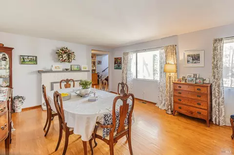 Dining - 3590 Burnside Rd, Sebastopol, CA 95472 photo 1 of 5