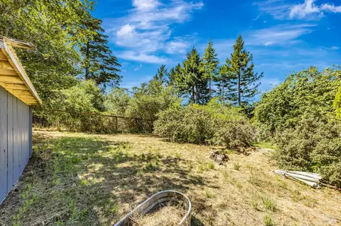Exterior - 3590 Burnside Rd, Sebastopol, CA 95472 photo 27 of 29