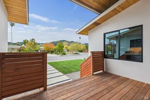 Exterior - 145 Yolo St, Corte Madera, CA 94925 photo 4 of 17