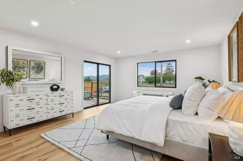 Bedroom - 145 Yolo St, Corte Madera, CA 94925 photo 1 of 6