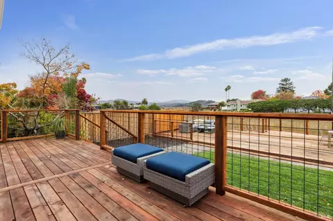 Exterior - 145 Yolo St, Corte Madera, CA 94925 photo 10 of 17