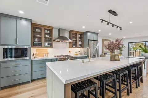 Kitchen - 145 Yolo St, Corte Madera, CA 94925 photo 2 of 8