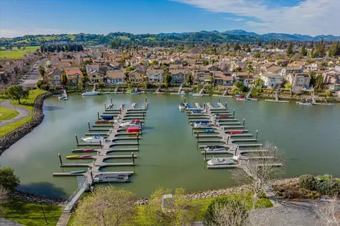 View/Area - 30 Peninsula Ct, Napa, CA 94559 photo 15 of 16