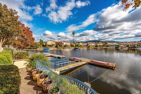 View/Area - 30 Peninsula Ct, Napa, CA 94559 photo 1 of 16