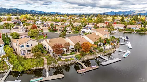 View/Area - 30 Peninsula Ct, Napa, CA 94559 photo 7 of 16