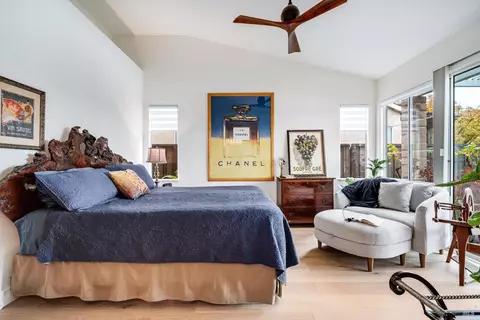 Bedroom - 30 Peninsula Ct, Napa, CA 94559 photo 7 of 8