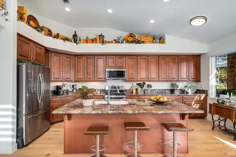 Kitchen - 30 Peninsula Ct, Napa, CA 94559 photo 3 of 3