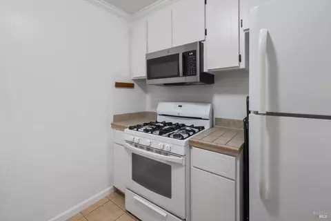 Kitchen - 337 Eldridge Ave, Vacaville, CA 95688 photo 2 of 3