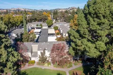 View/Area - 337 Eldridge Ave, Vacaville, CA 95688 photo 3 of 7