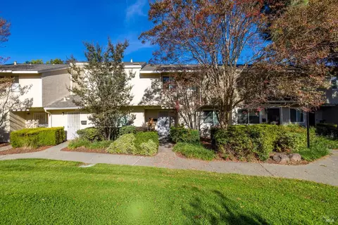 337 Eldridge Ave, Vacaville, CA 95688