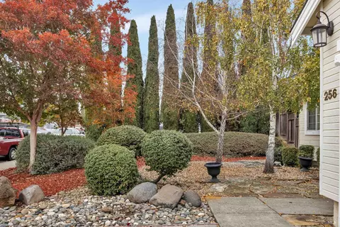 256 Honeydew Dr, Vallejo, CA 94591 photo 2