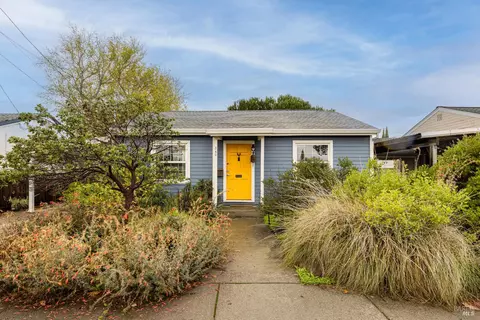 340 Payran St, Petaluma, CA 94952