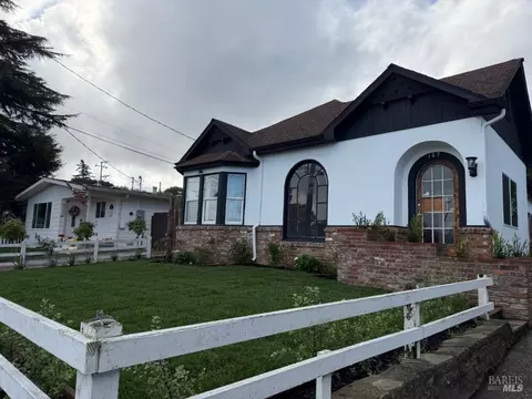 107 Webster St, Petaluma, CA 94952