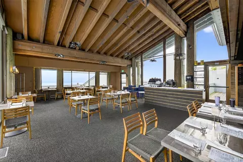 Dining - 21002 Heron Dr, Bodega Bay, CA 94923 photo 12 of 12