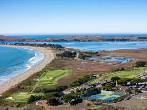View/Area - 21002 Heron Dr, Bodega Bay, CA 94923 photo 7 of 9