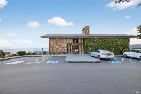 Exterior - 21002 Heron Dr, Bodega Bay, CA 94923 photo 16 of 20