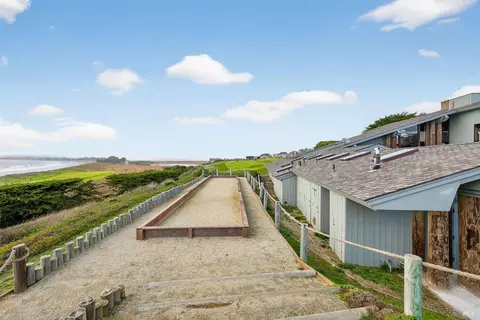 Exterior - 21002 Heron Dr, Bodega Bay, CA 94923 photo 19 of 20
