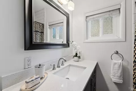 2817 Pine St, Napa, CA 94558 photo 25