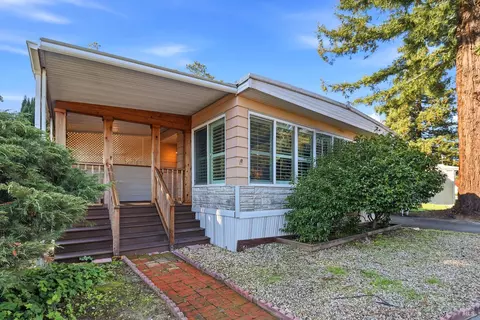 93 W Napa Dr, Petaluma, CA 94954