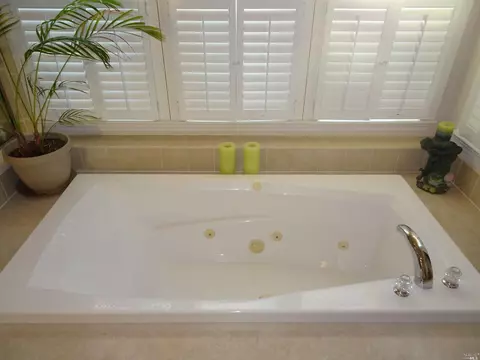 86 Biltmore Ct, Fairfield, CA 94533 photo 6