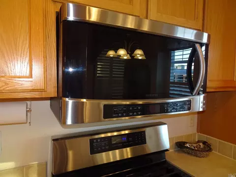 86 Biltmore Ct, Fairfield, CA 94533 photo 4