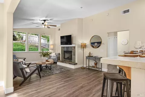 14638 Jomark Ln, Occidental, CA 95465 photo 5