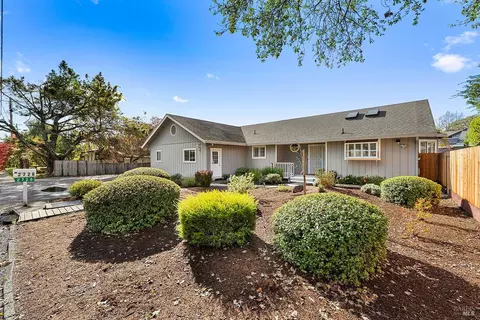 2726 Edison St, Graton, CA 95444