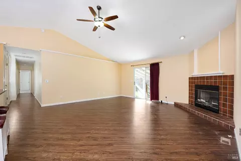 Living - 2726 Edison St, Graton, CA 95444 photo 3 of 4