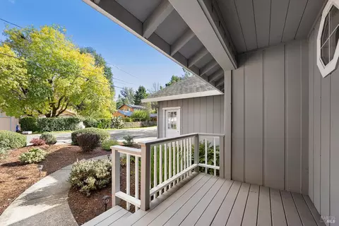 Exterior - 2726 Edison St, Graton, CA 95444 photo 4 of 11