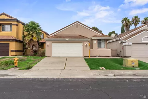 352 Stamper Cir, Suisun City, CA 94585