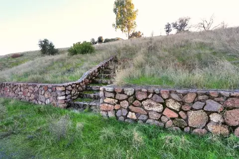 8588 Pleasants Valley Rd, Winters, CA 95694 photo 3