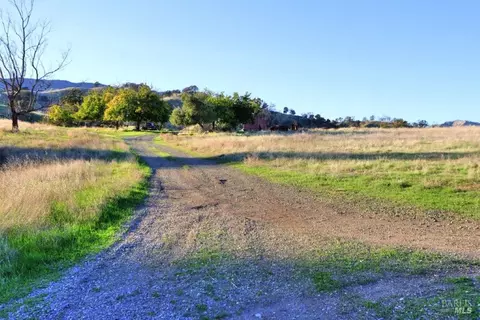 8588 Pleasants Valley Rd, Winters, CA 95694 photo 2